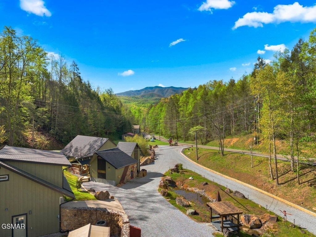 238248 Buckhorn Road, Gatlinburg