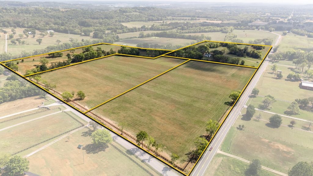 5718 Carters Creek Pike, Thompsons Station
