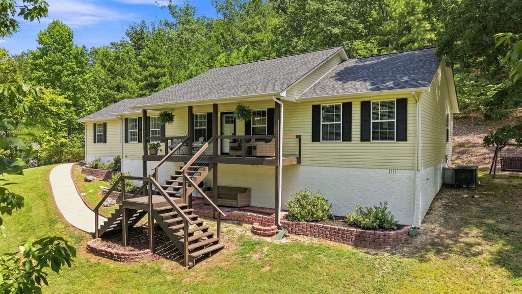 1513 Eads Bluff Road Nw, Georgetown