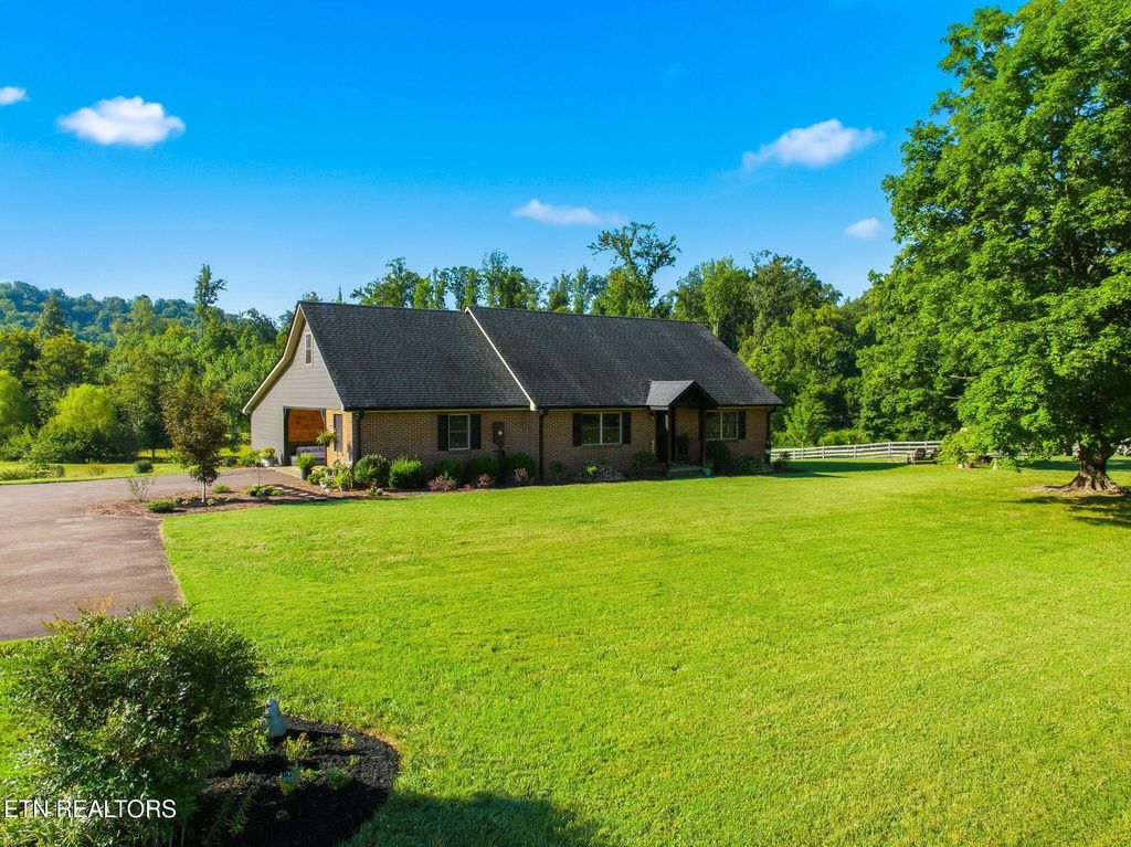 276 Highway 307, Athens
