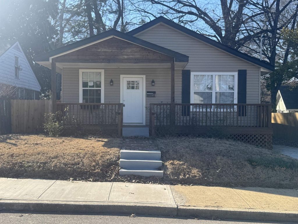 33 N Merton St, Memphis