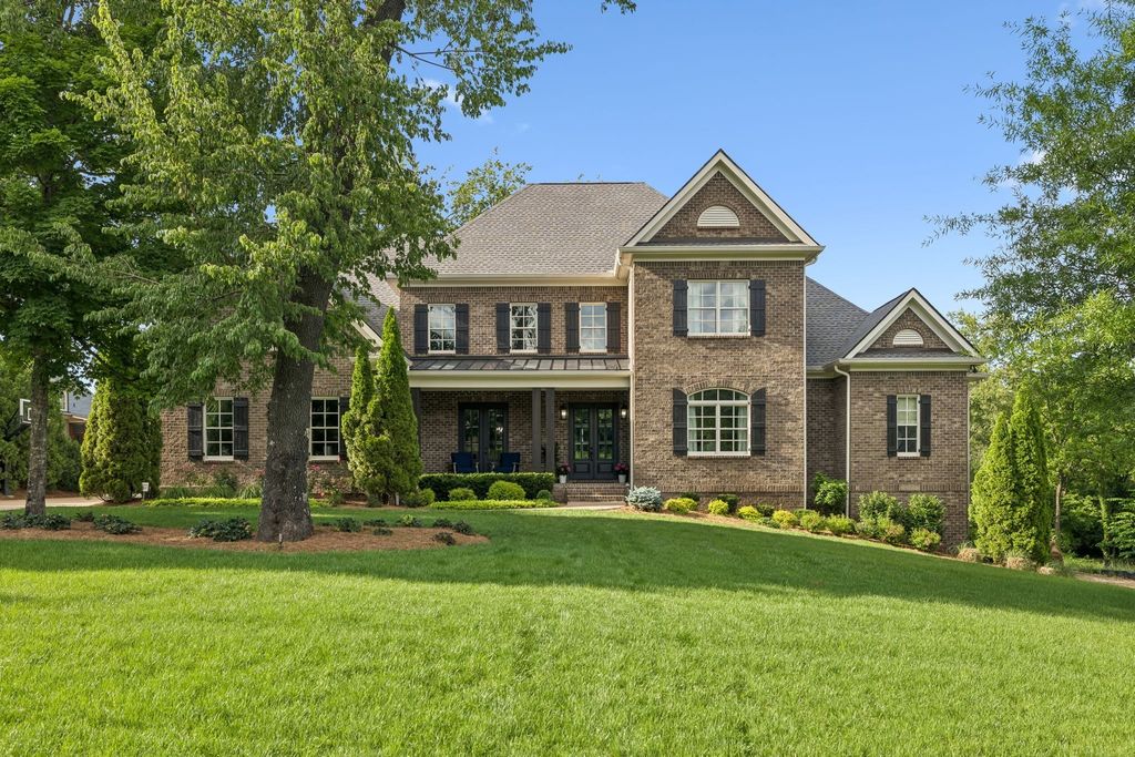 8231 Glover Dr, Brentwood
