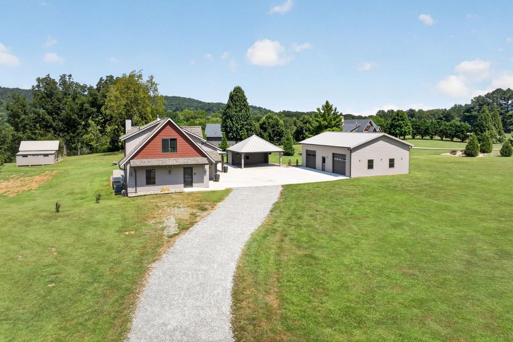 3554 Seven Springs Rd, Cookeville
