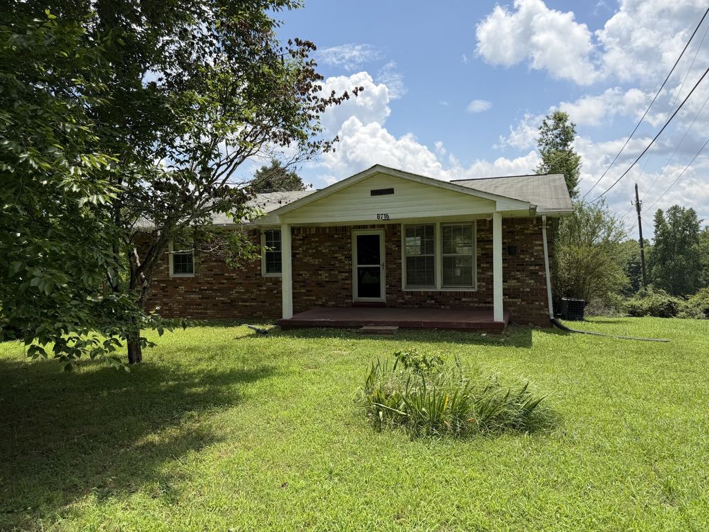 6716 Brown Hollow Rd, Lyles