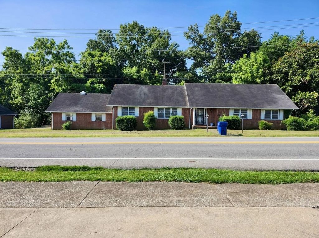 429 Spring St, Dover