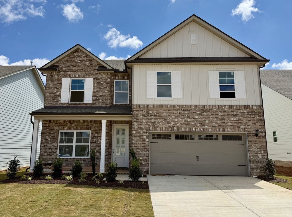 153 Yuma Lane, White House