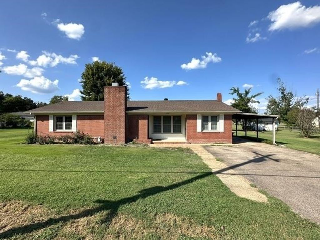 1105 Pinhook Dr, Savannah