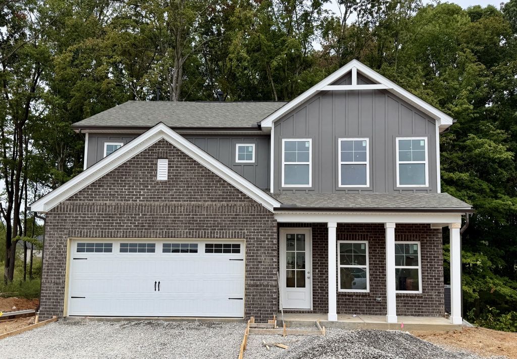 237 Hampshire Way, White House