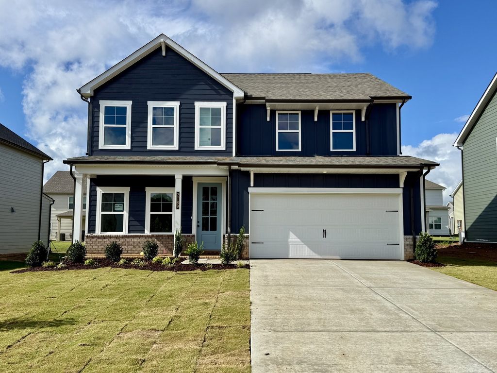 2189 Layla Lane, White House