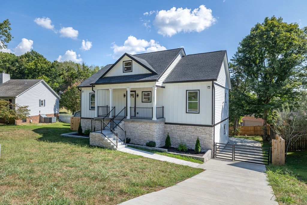 103 Mckinley Dr, Columbia