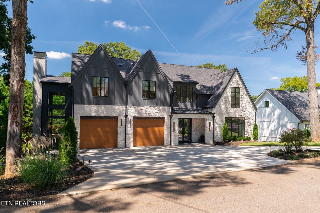 1205 Brook Green Rd, Knoxville