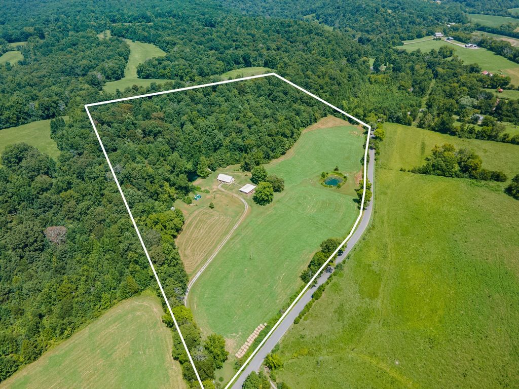 7020 Morgan Creek Rd, Centerville