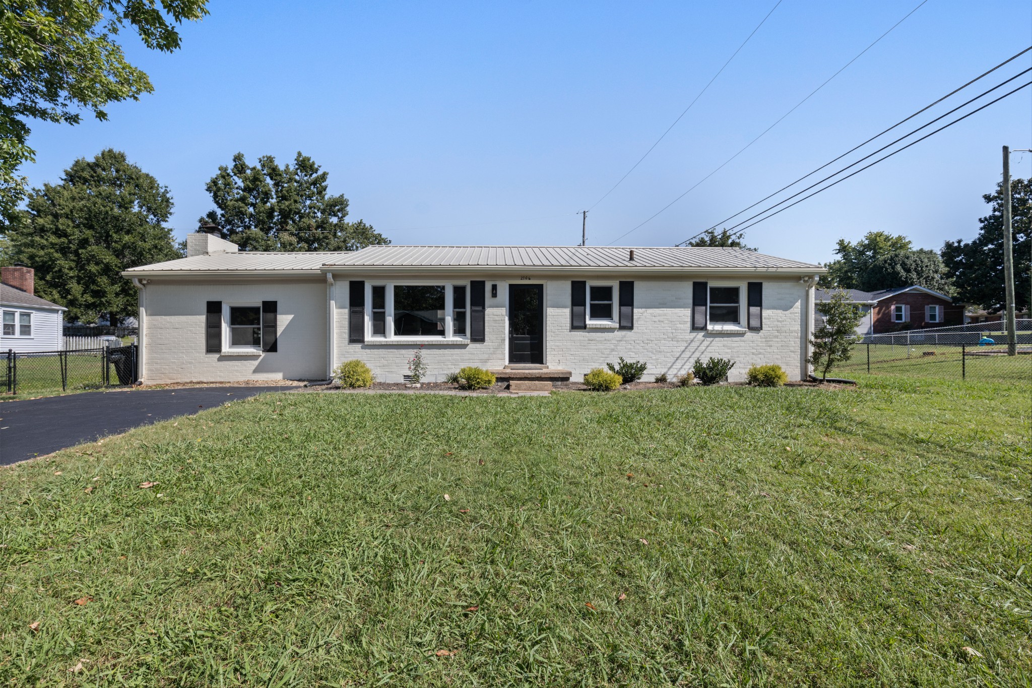 Photo for MLS 3531711 in 2706 Driftwood Dr Springfield, TN - 37172