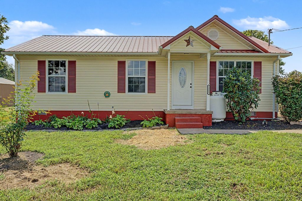 5323 Roaring Springs Rd, Cadiz