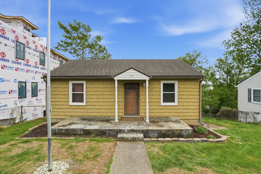 931 S 13th Ct, Nashville