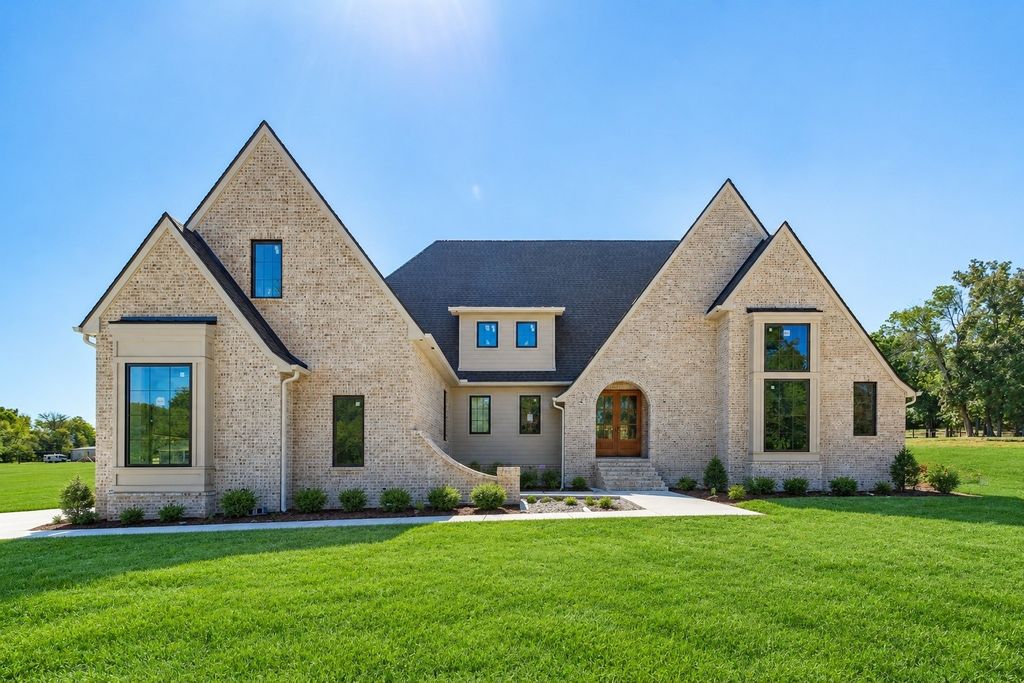1339 Burton Road, Mount Juliet