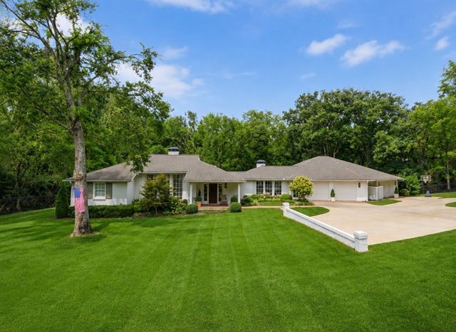 6010 Hickory Valley Rd, Nashville