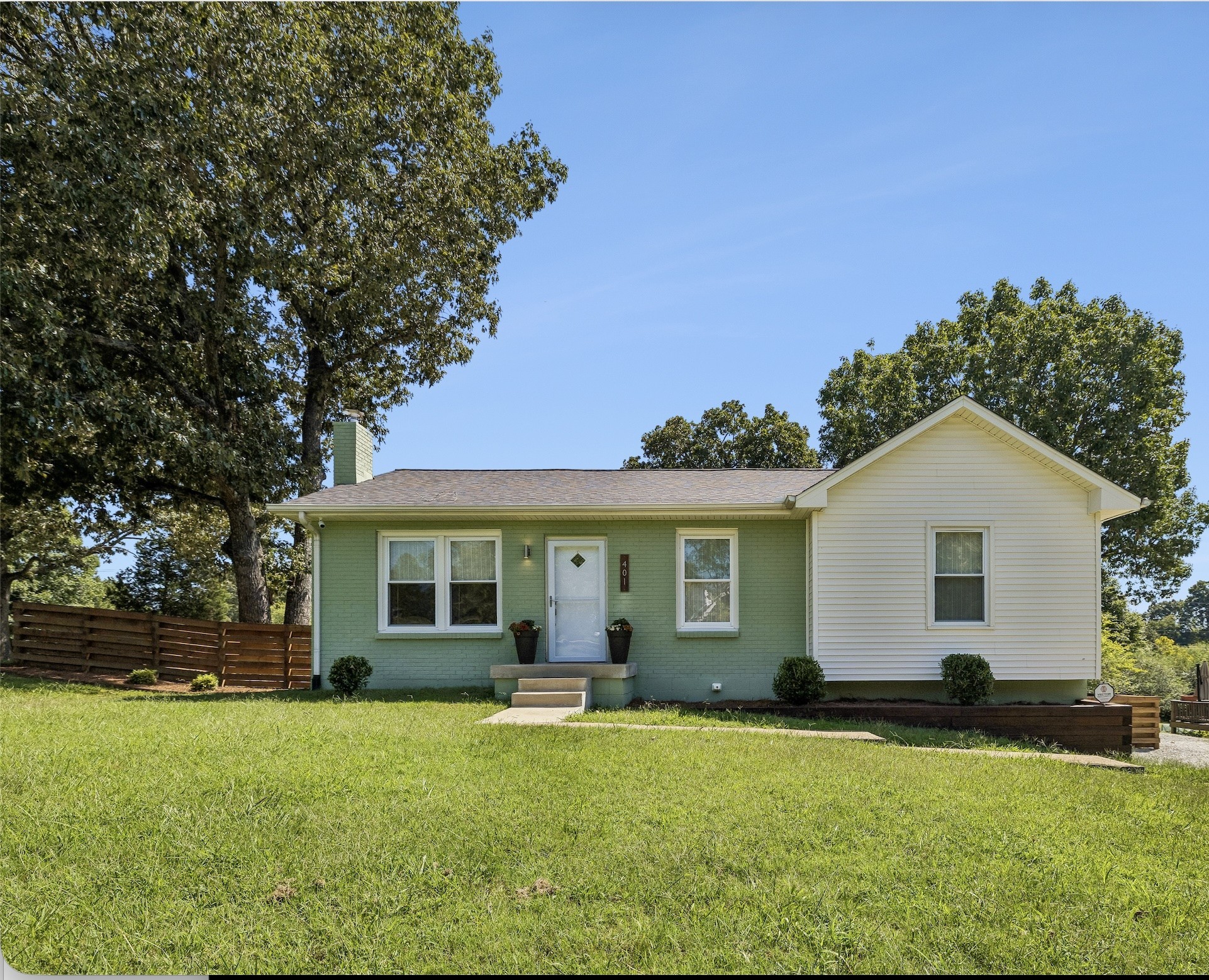 Photo of Listing #3531841
