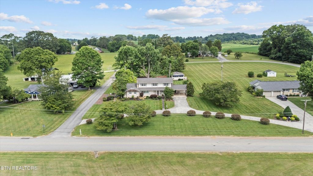 212 Old Athens Pike, Sweetwater