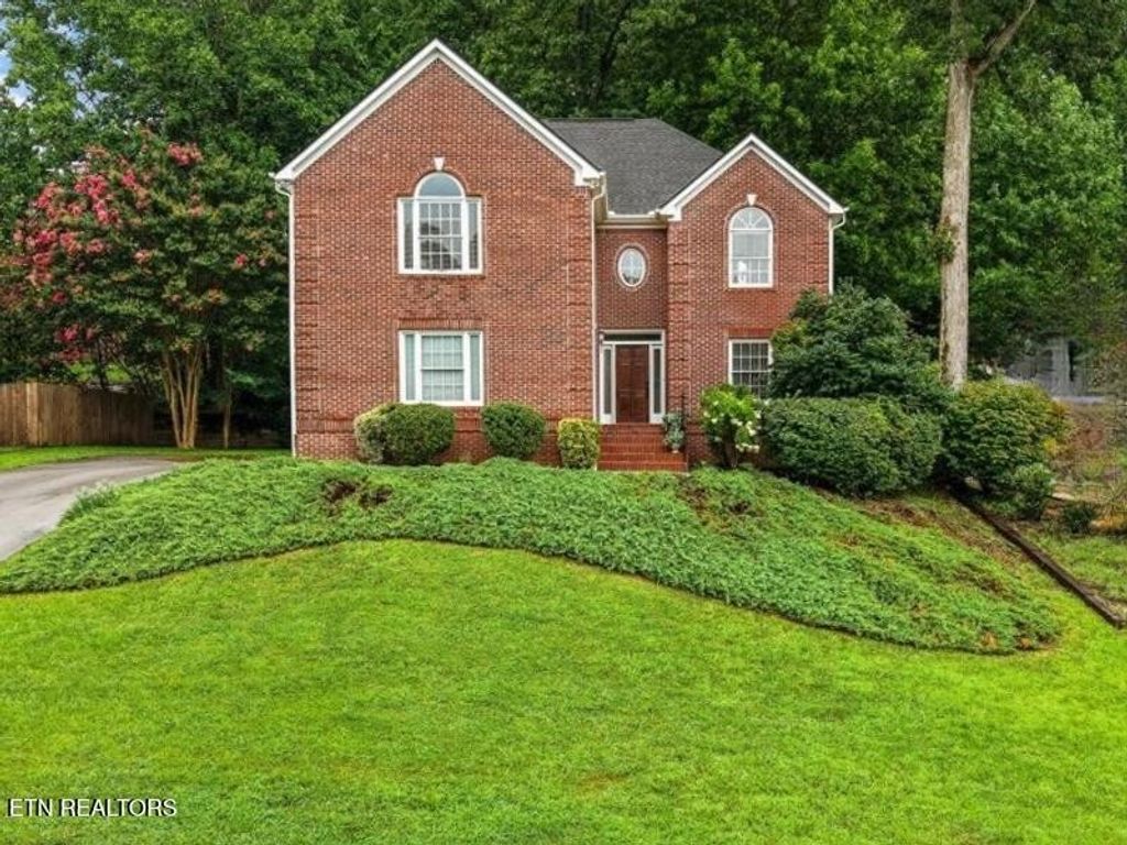 1240 Hearthstone Lane, Knoxville