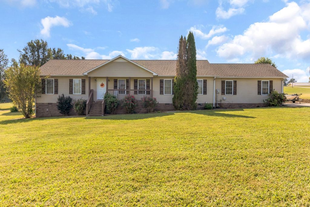 205 Jackson St, Cowan