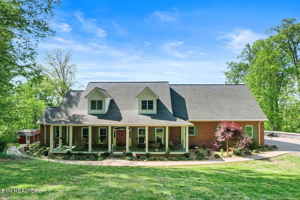 114 Hidden Brook Drive, Sweetwater