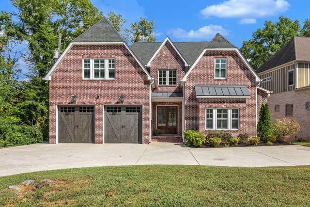 1018b Downey Dr, Nashville