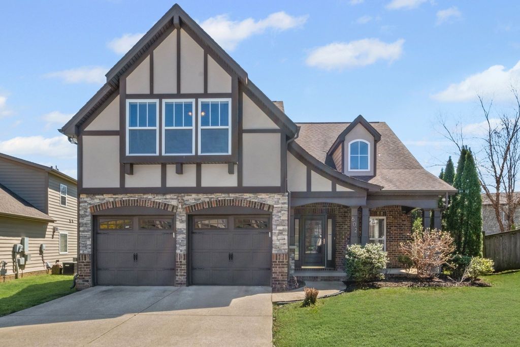 602 Pemberton Ct, Mount Juliet