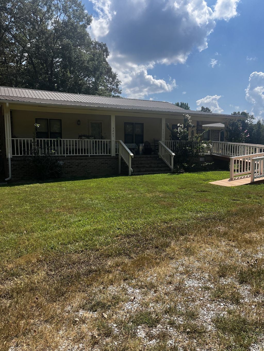 3245 Harpo Rd, Manchester