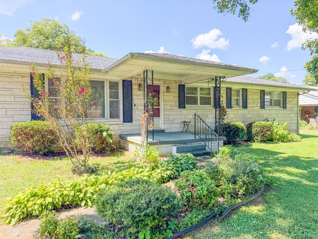 2709 Columbia Hwy, Pulaski