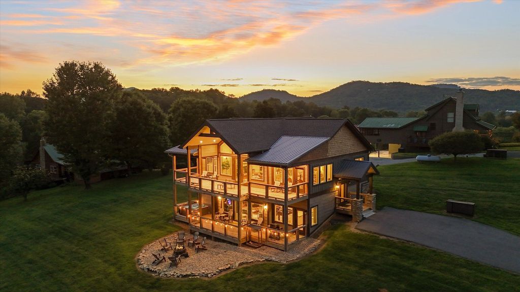 3598 Sugar Tree Drive, Sevierville