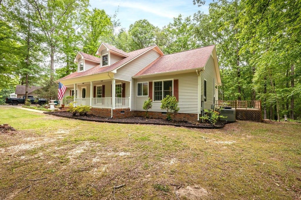 979 Paige Dr, Lawrenceburg