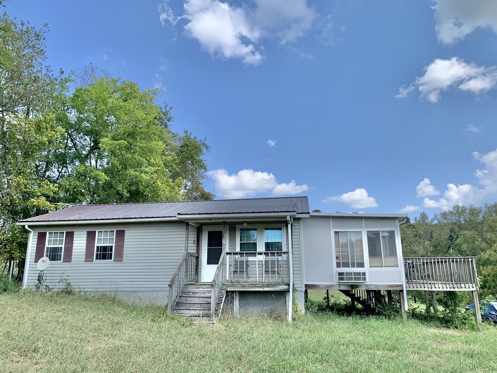 198 Pigeon Roost Rd, Brush Creek