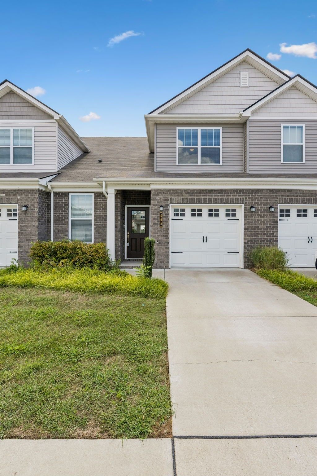 605 Birdie Dr, Spring Hill