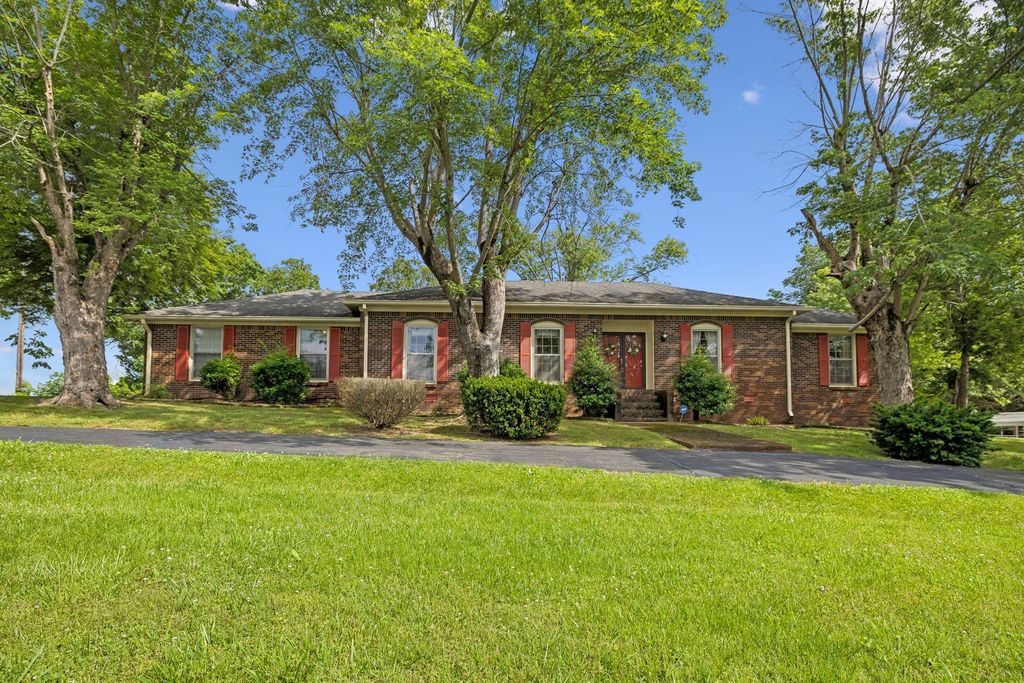 1202 Sycamore Valley Rd, Ashland City