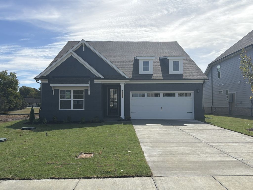 5909 Steiner Way, Rockvale