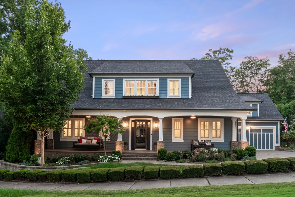 312 Ledgelawn Ct, Franklin