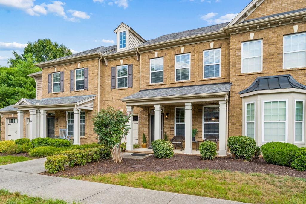 2058 Traemoor Village Dr, Nashville