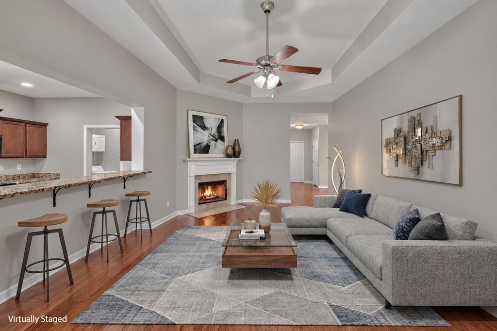 1021 Lindyn Lee Way, Gallatin