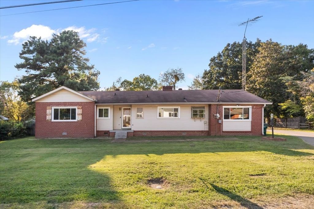 116 Hillhaven Dr, Waverly
