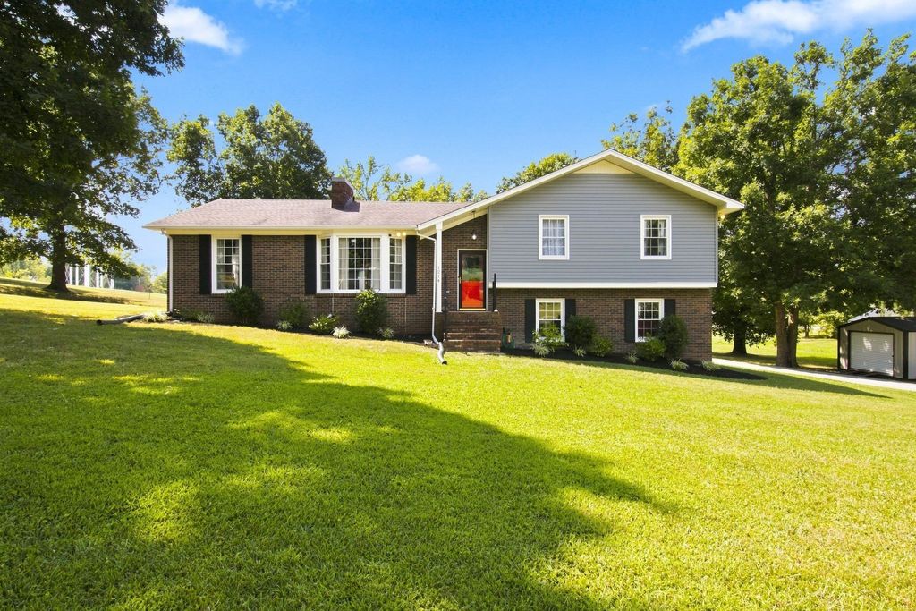 1214 Rainbow Cir, Westmoreland