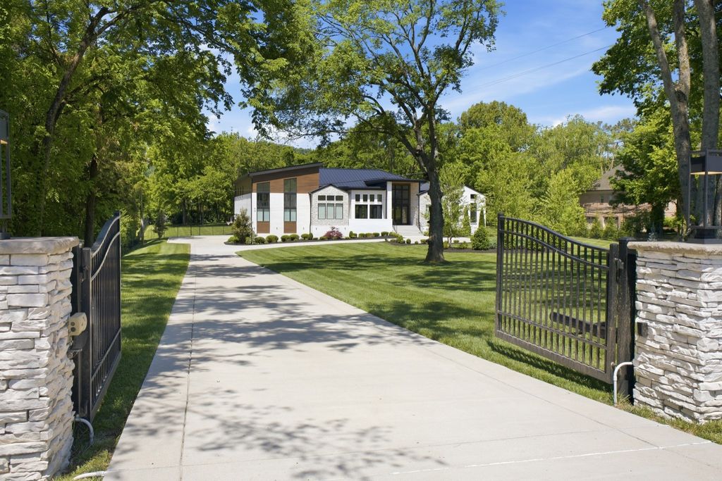 5655 Granny White Pike, Brentwood