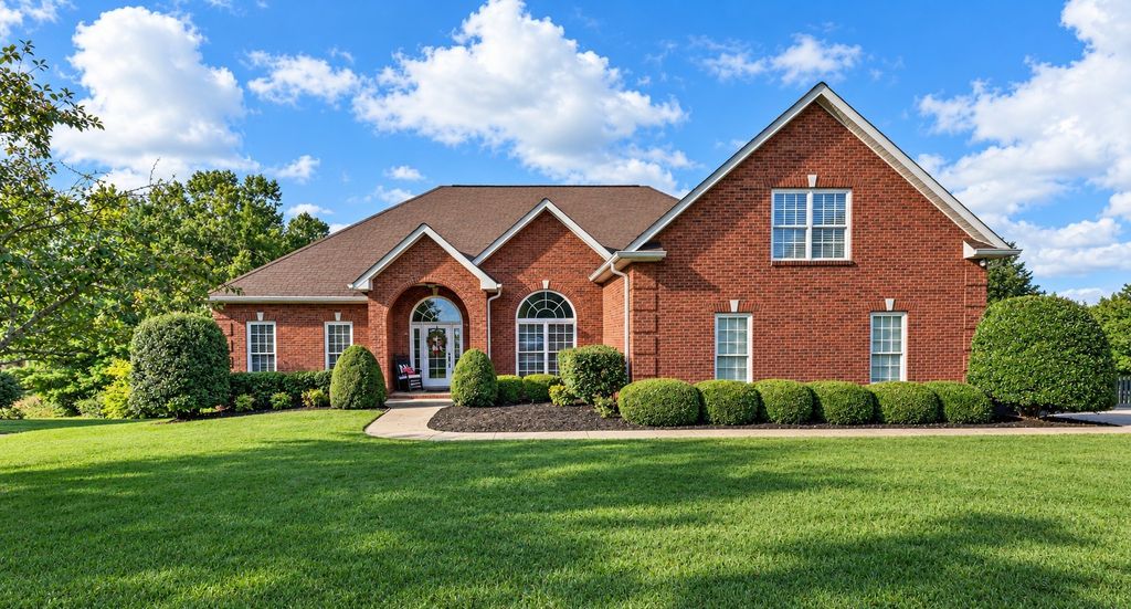 3009 Edgemont Dr, Clarksville