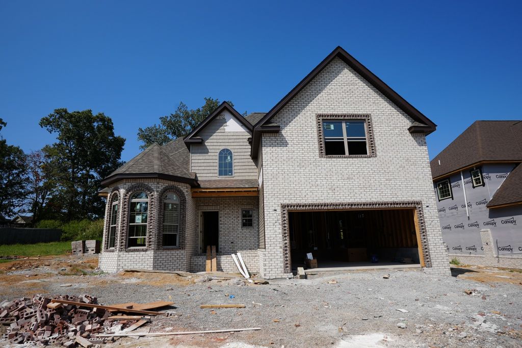 63 Sycamore Hill, Clarksville
