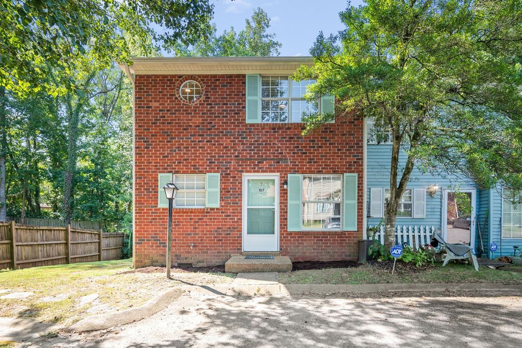 107 Okee Trl, Antioch