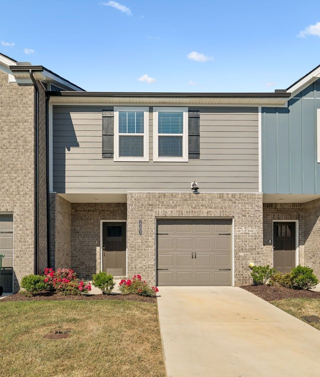 2203 Kulshan Ct, Lebanon