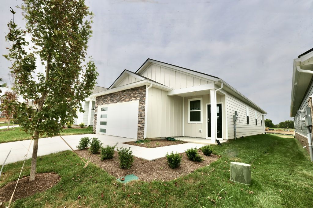 320 Apollo Pvt Way, Gallatin