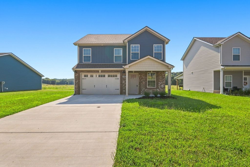 146 Ardell Dr, Clarksville