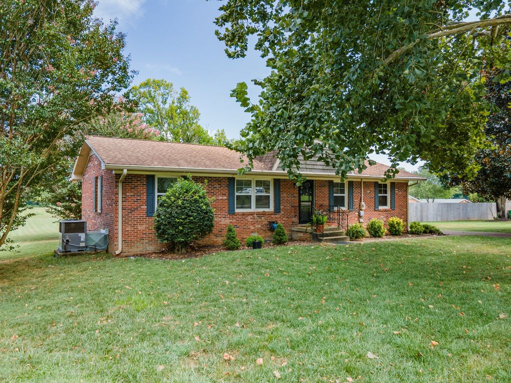 935 Barron Rd, Lewisburg