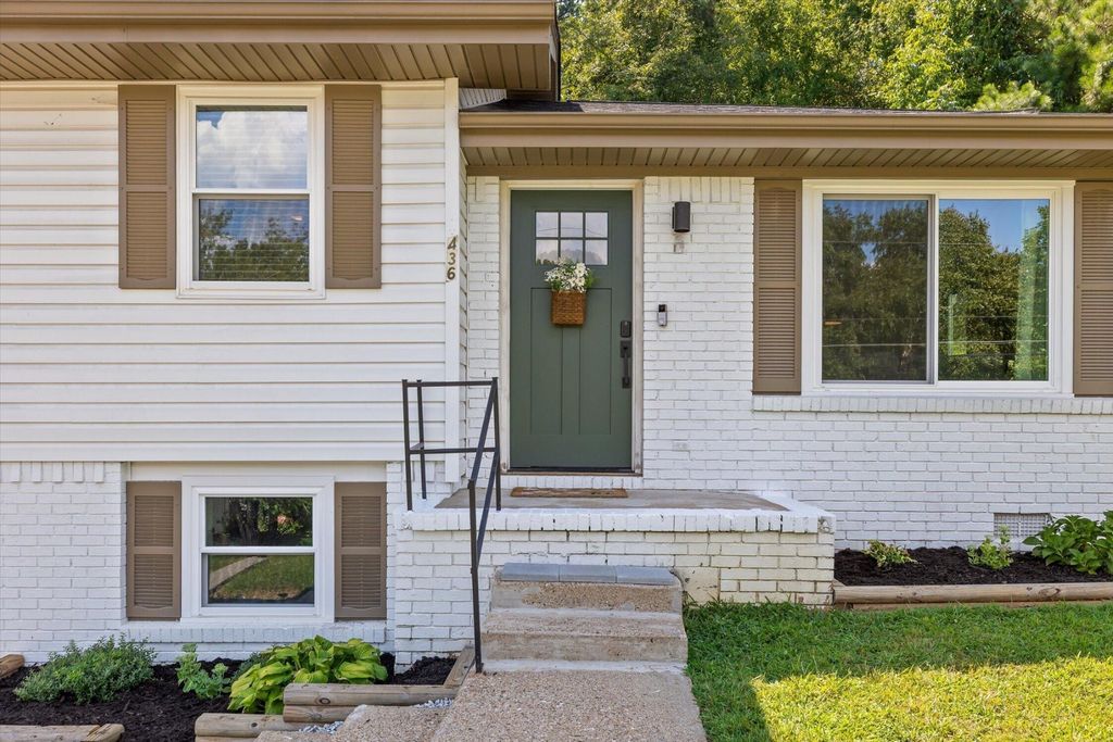 436 Sevier Street, Hixson